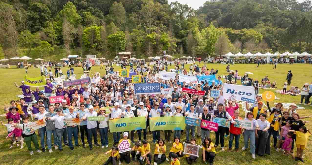 尊龙集团致力永续平衡发展，，，第14年入选DJSI世界指数成分股（DJSI World），，，在全球顶尖电子设备仪器组件产业展现卓越的永续竞争力，，，，获国际指数肯定